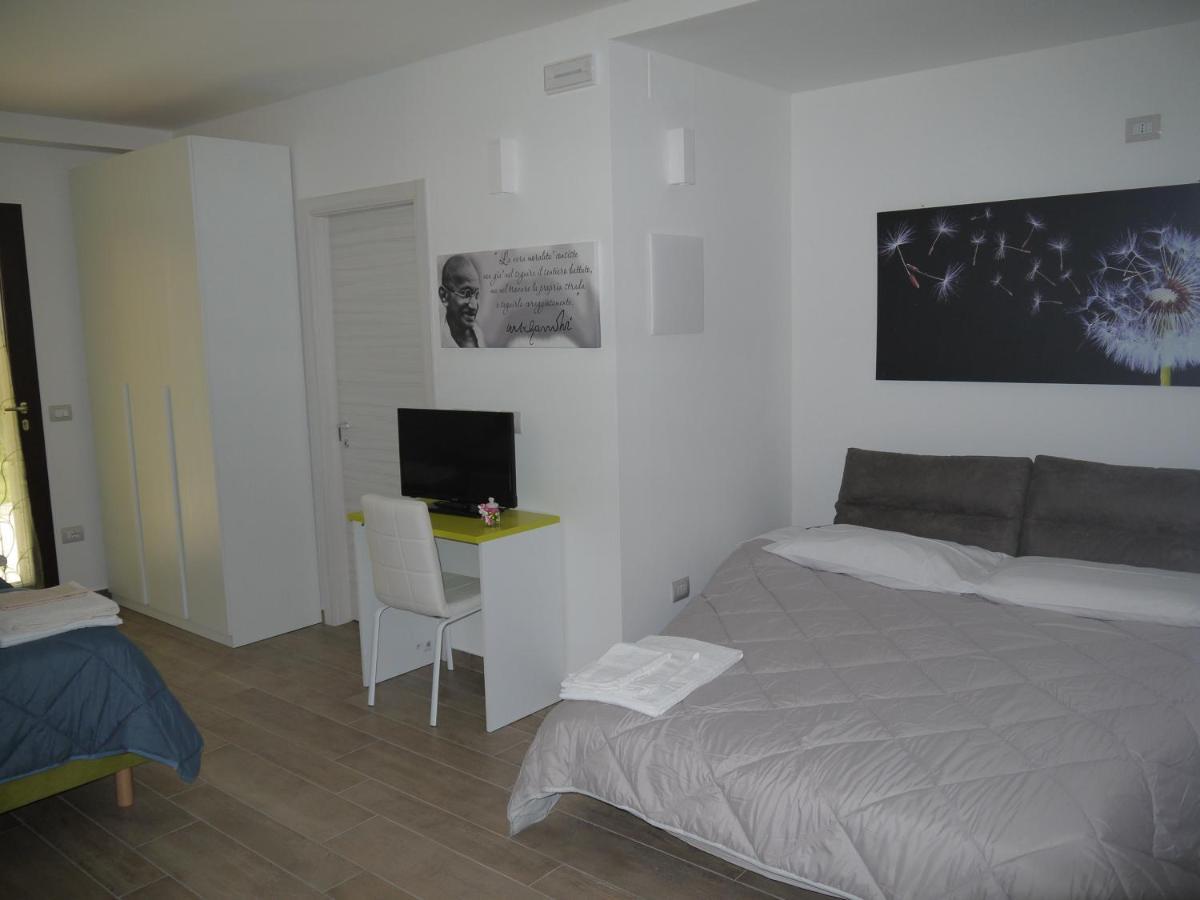 Bed and Breakfast "Cara Pace" In Collina Per Famiglie Montefiore Conca Exterior foto