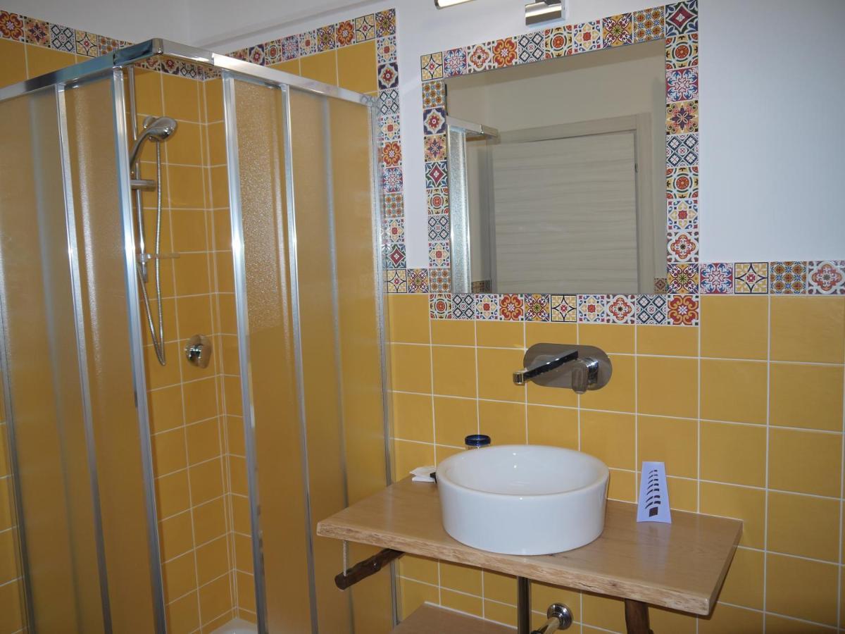 Bed and Breakfast "Cara Pace" In Collina Per Famiglie Montefiore Conca Exterior foto