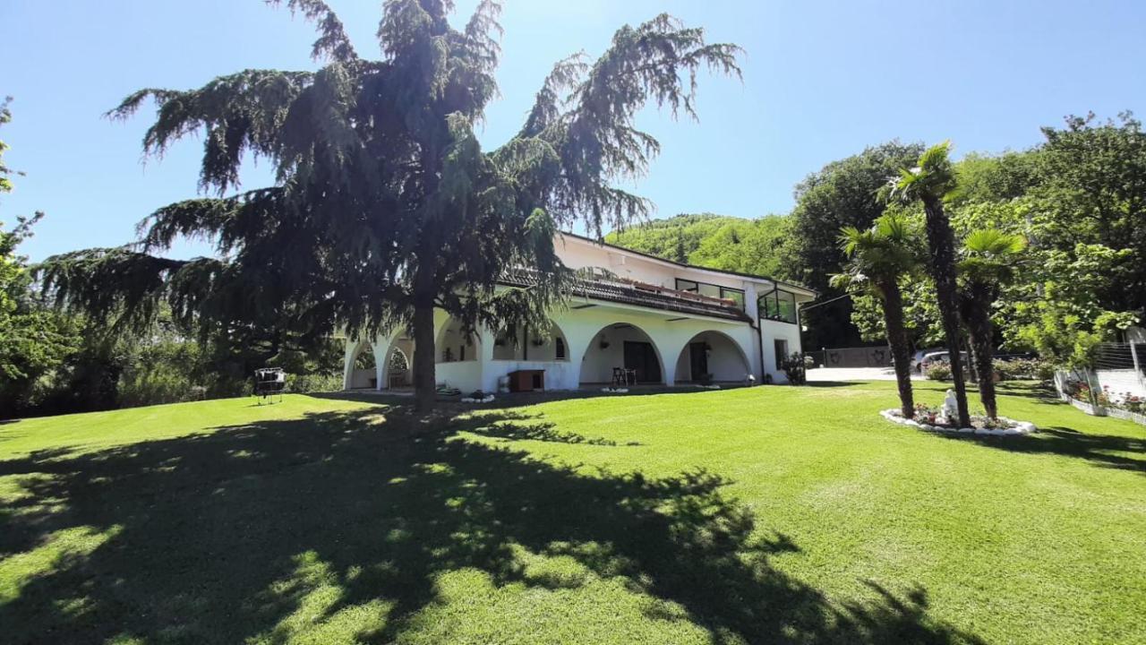 Bed and Breakfast "Cara Pace" In Collina Per Famiglie Montefiore Conca Exterior foto
